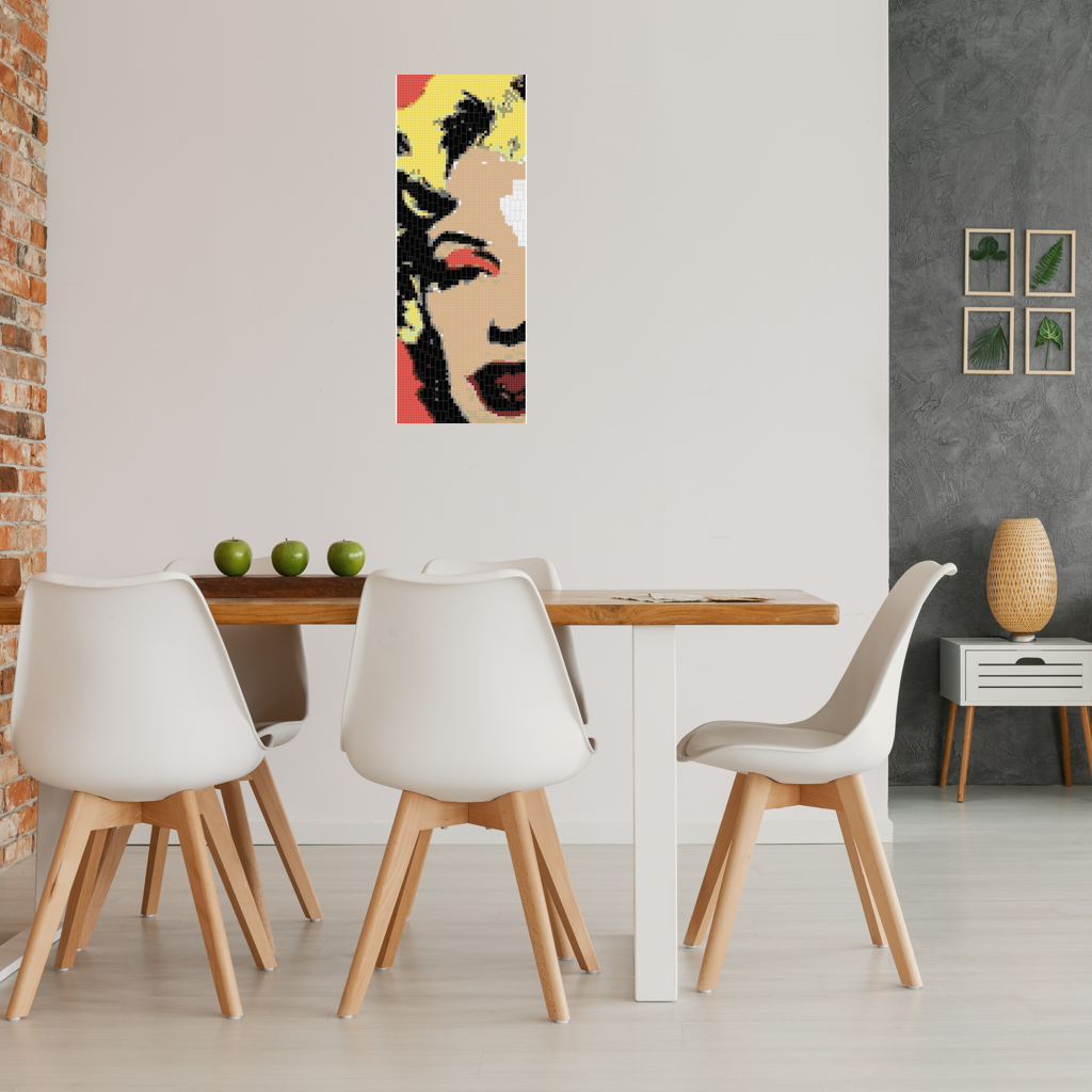 Marilyn Vertical
