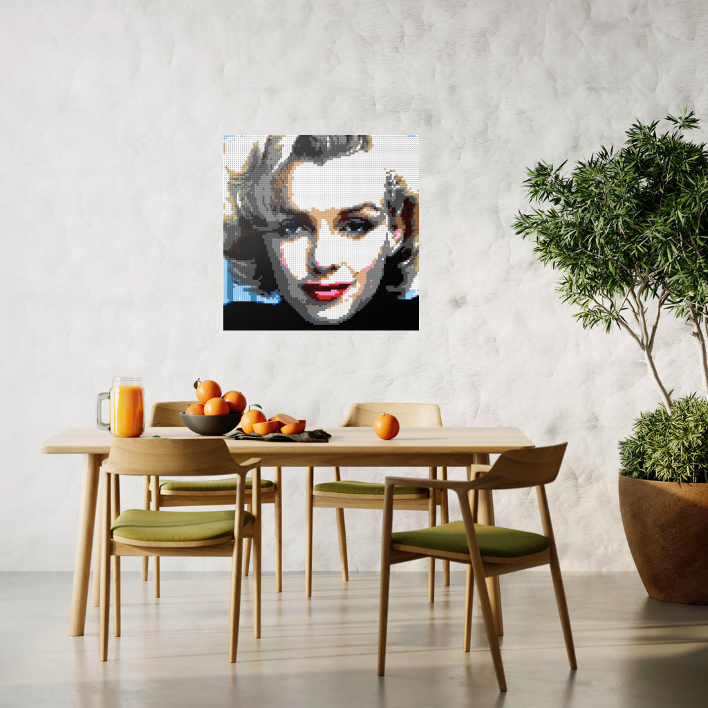 Marilyn Even Smallestesttest