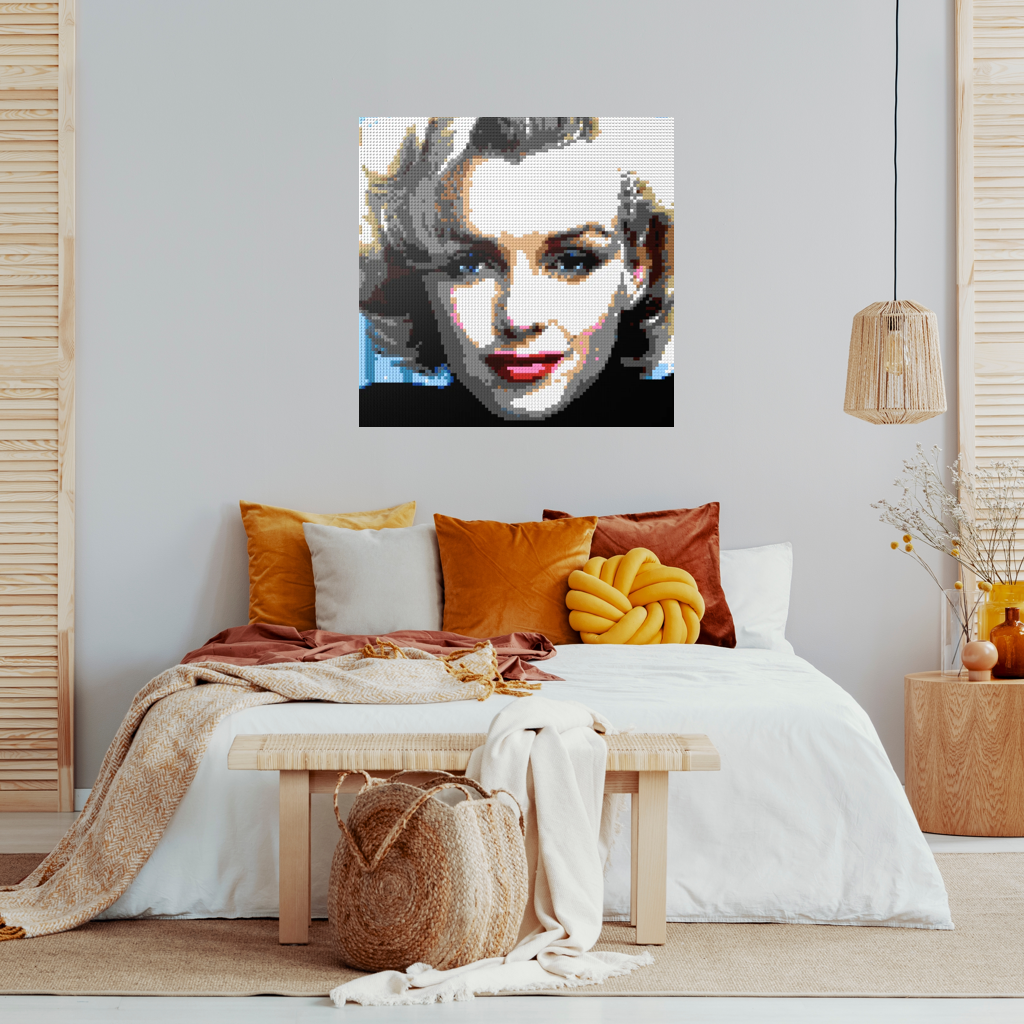 Marilyn Even Smallestesttest